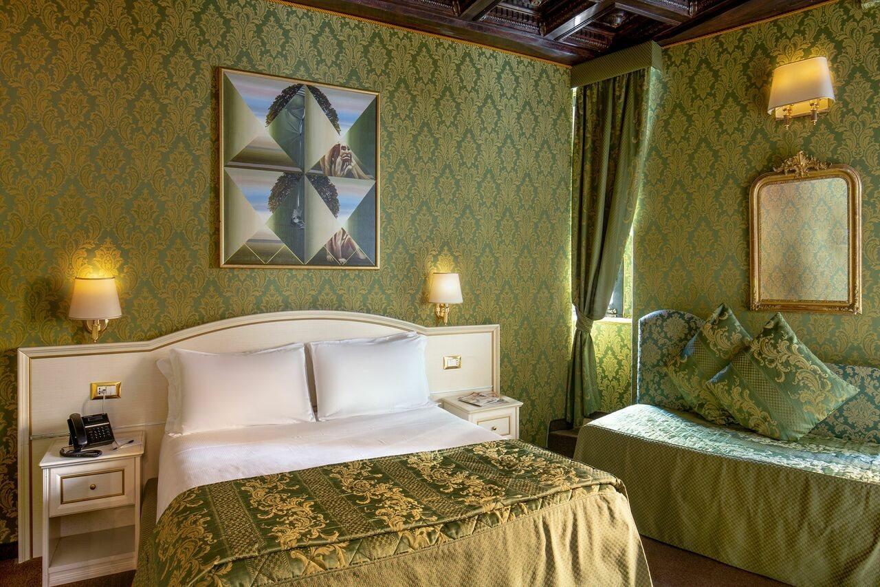 Canova Tadolini Luxury Rooms And Suites Rome Bagian luar foto
