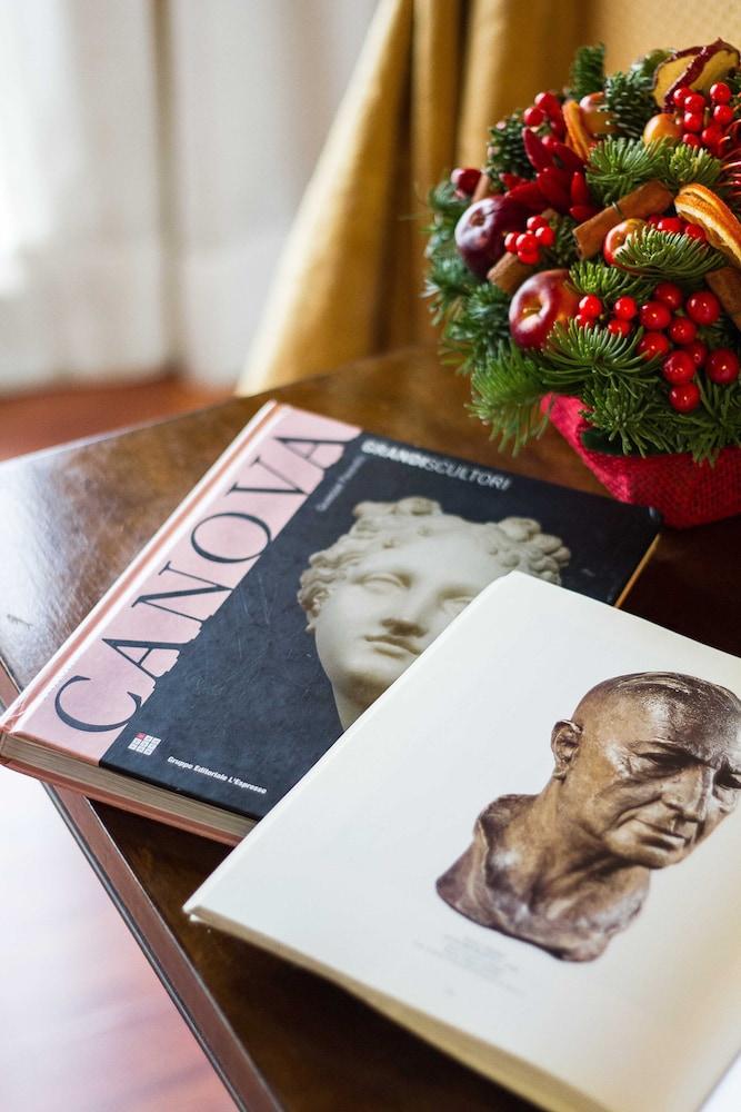 Canova Tadolini Luxury Rooms And Suites Rome Bagian luar foto