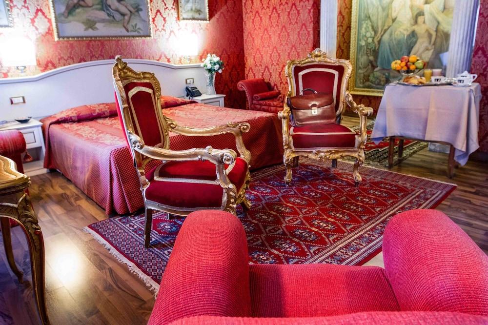 Canova Tadolini Luxury Rooms And Suites Rome Bagian luar foto