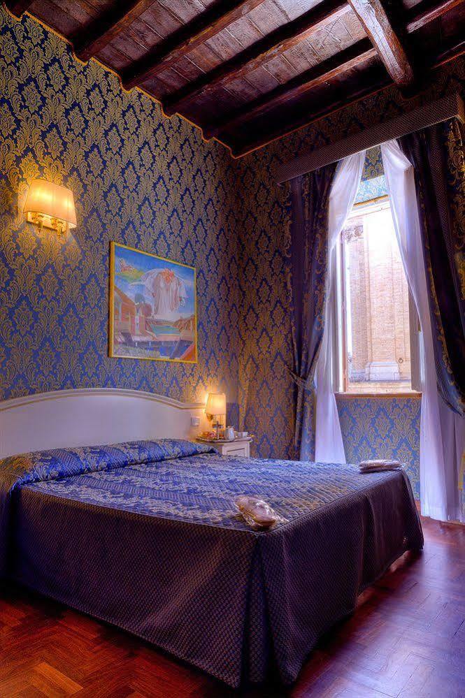 Canova Tadolini Luxury Rooms And Suites Rome Bagian luar foto